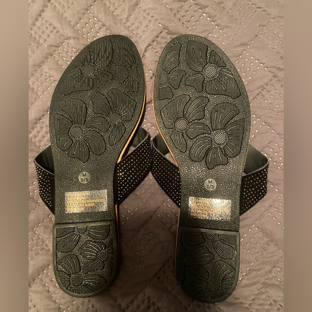 Flip flops - Picture 2 of 3